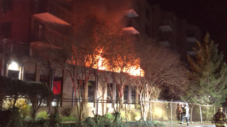 Firefighters Rescue 18 From High-Rise Condo Fire In Annapolis