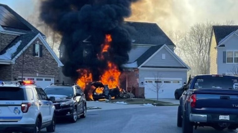 Car Explodes After Crashing Into Middle River Home, Authorities Say – CBS Baltimore
